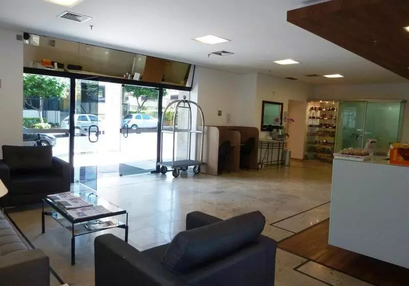 בית מלון כפרי Blue Tree Garden Bauru