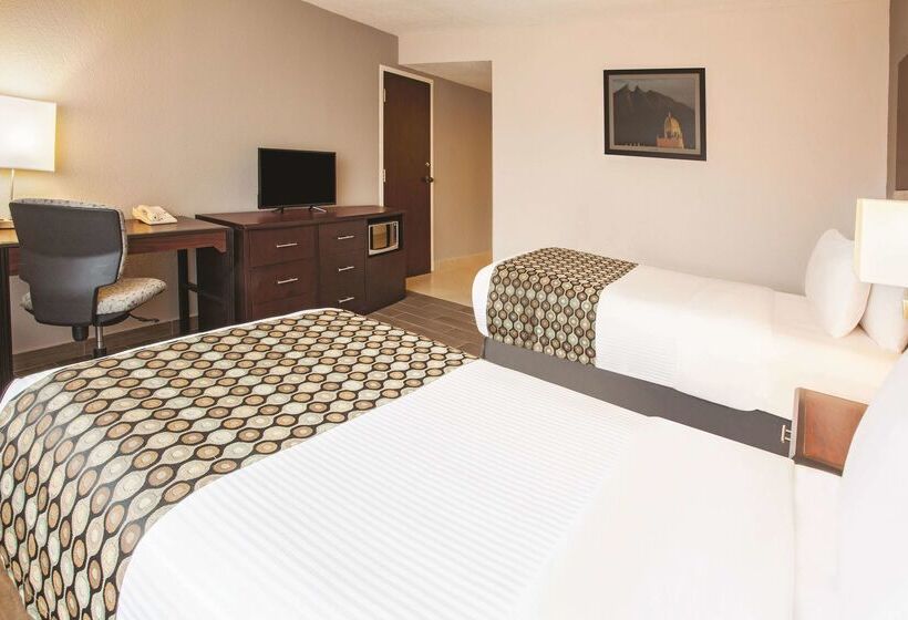 Chn Hotel Monterrey Norte, Trademark Collection By Wyndham