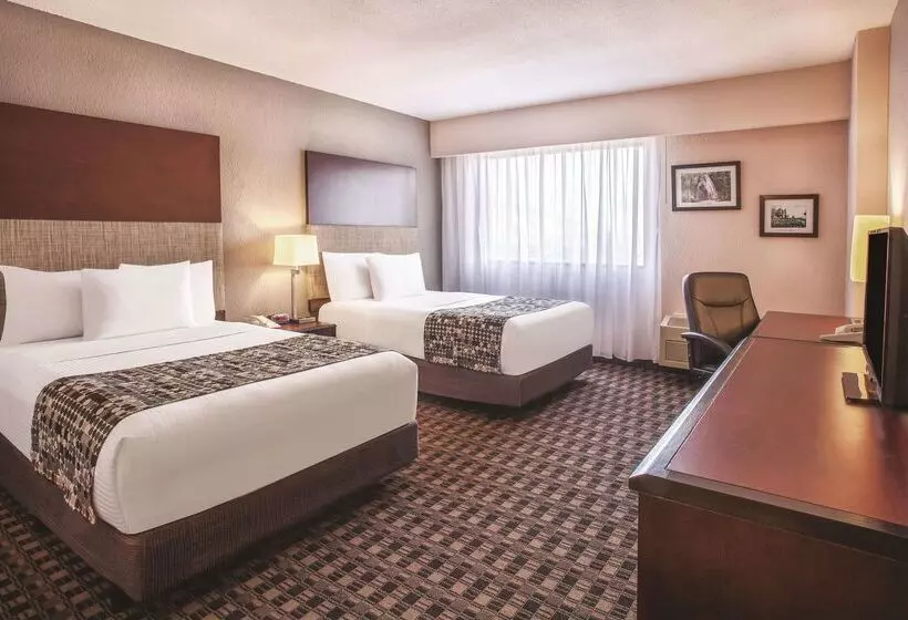 Chn Hotel Monterrey Norte, Trademark Collection By Wyndham