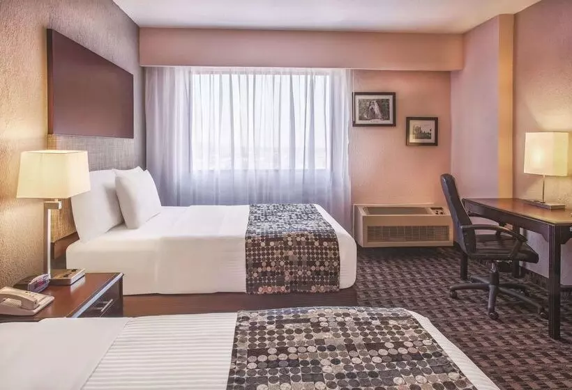 Chn Hotel Monterrey Norte, Trademark Collection By Wyndham