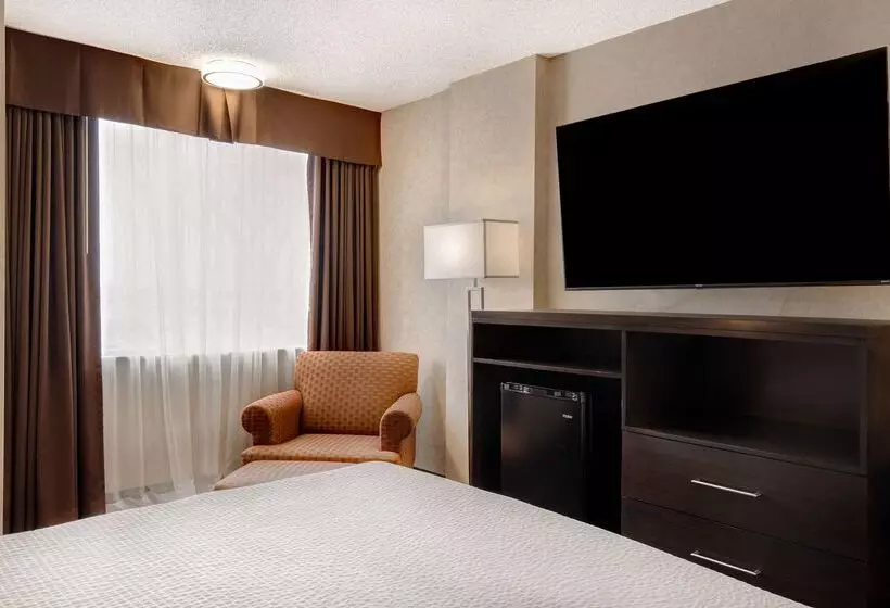 ホテル Days Inn By Wyndham Calgary South