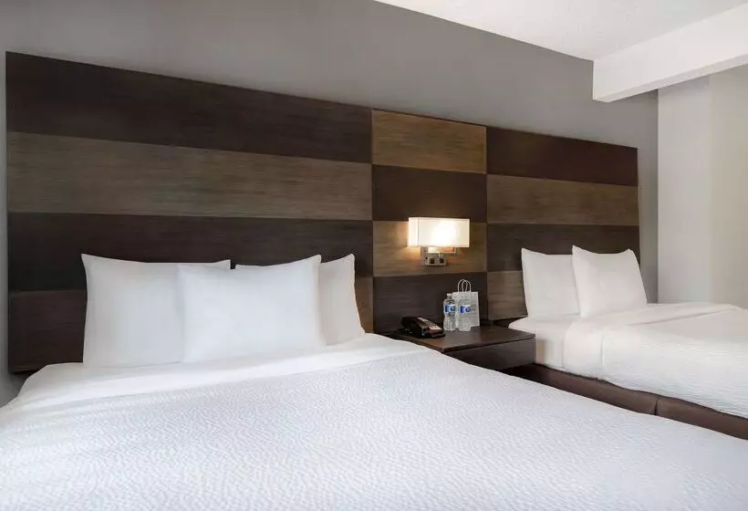 ホテル Days Inn By Wyndham Calgary South