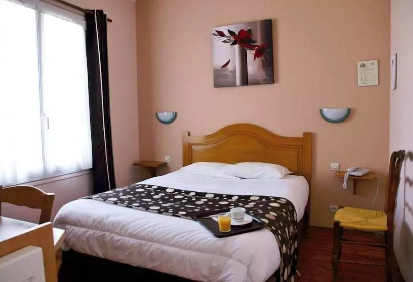 Logis Hotel & Restaurant De La Place