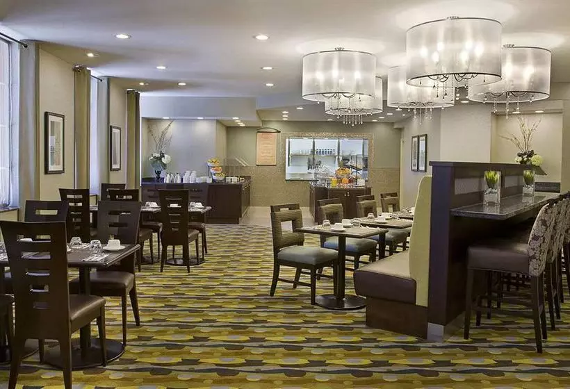 酒店 Hilton Garden Inn Toronto City Centre