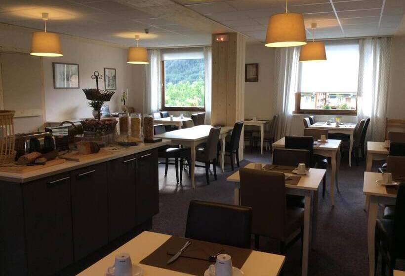 酒店 Hôtel Cristol