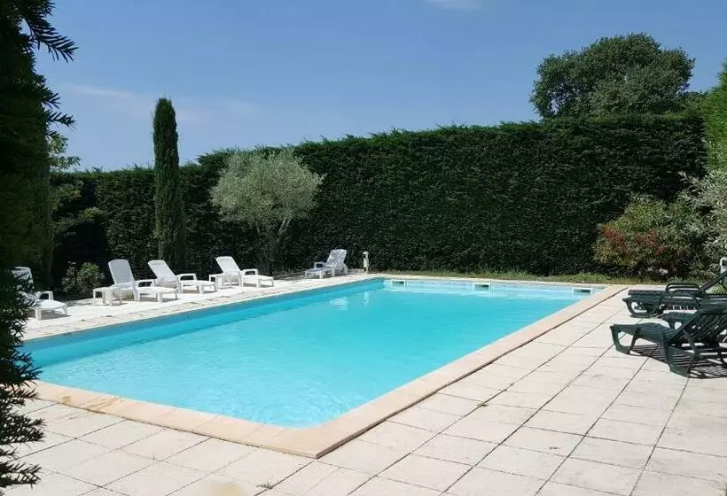 בית מלון כפרי Le Chêne Vert