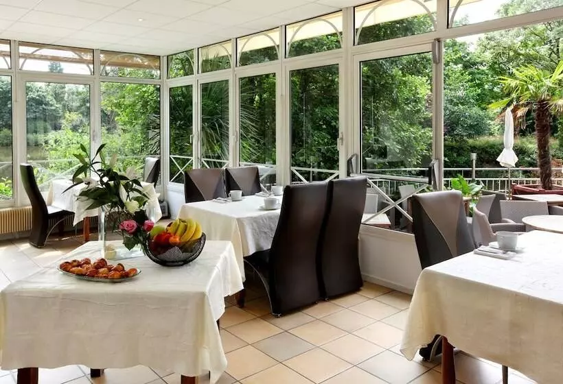 Отель Le Germinal