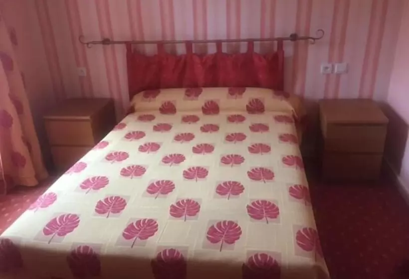 호텔 Le Relais De L'argoat