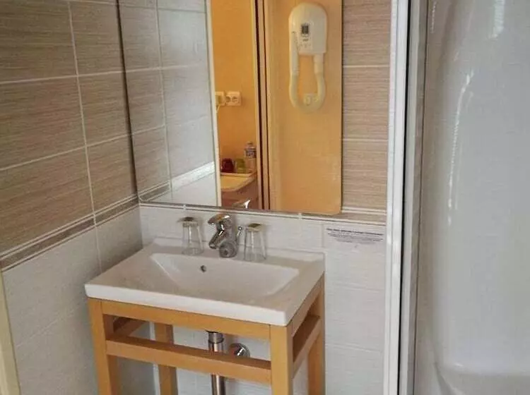 호텔 Le Relais De L'argoat