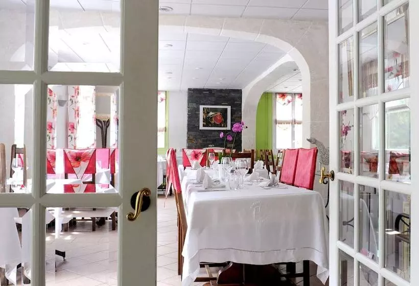 ホテル Logis L Ayguelade