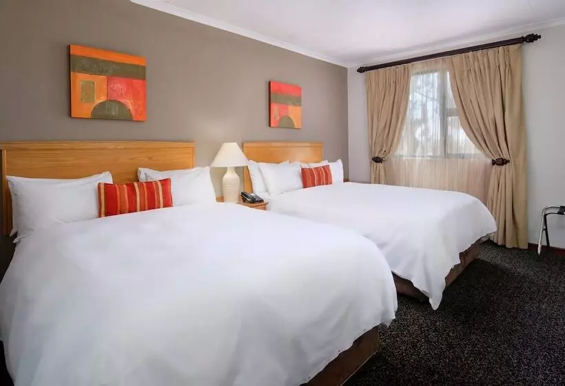 Protea Hotel By Marriott Polokwane Landmark