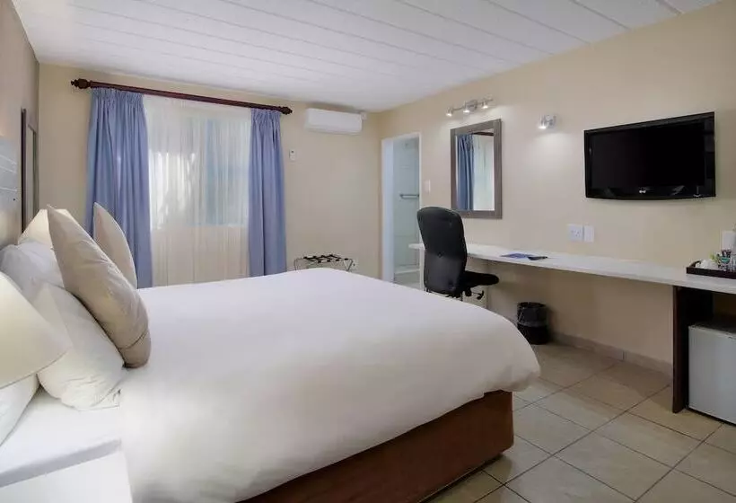 Protea Hotel By Marriott Polokwane Landmark