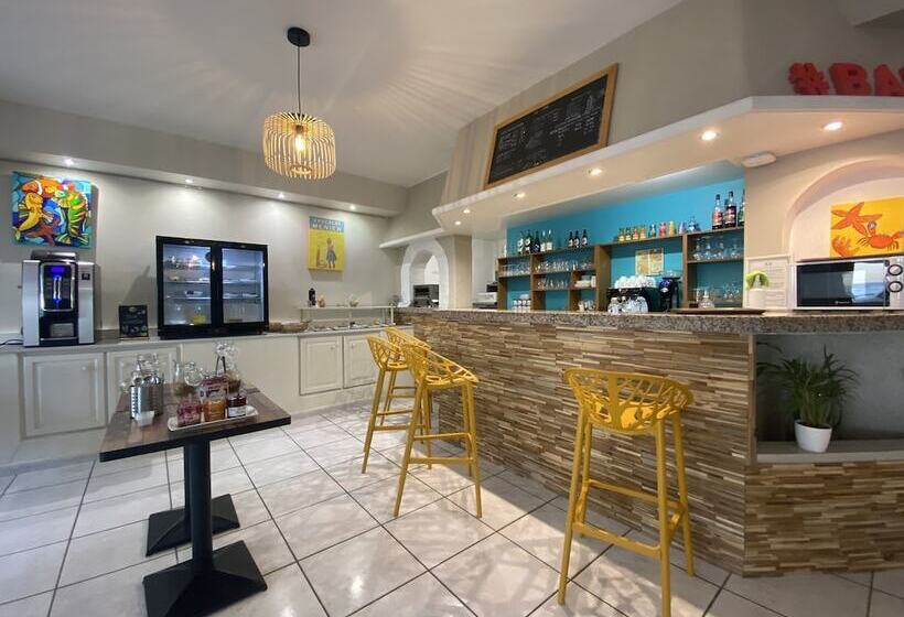 Hotel Saint Georges, Face A La Mer