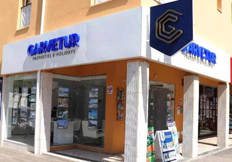 Marina Plaza By Garvetur