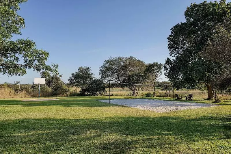 Protea Hotel Safari Lodge