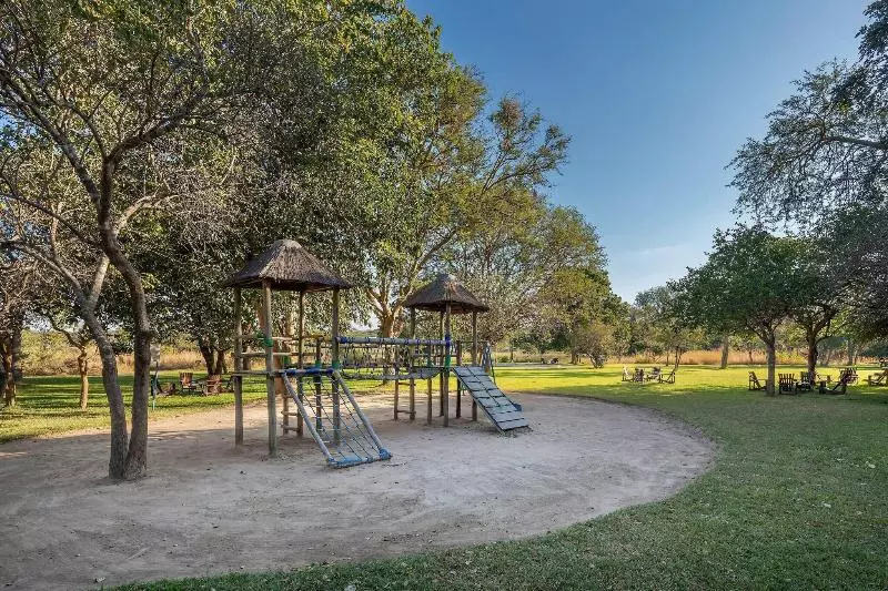 Protea Hotel Safari Lodge