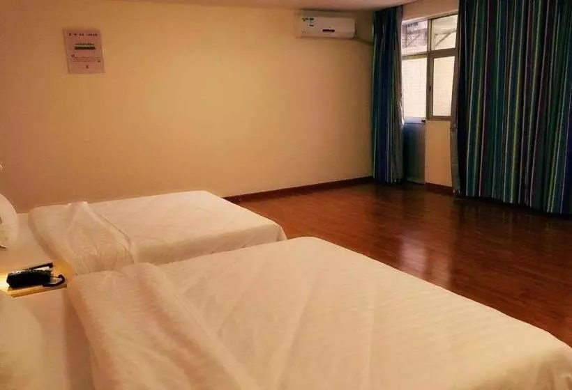 ホテル 7 Days Inn Dongguan Changan Xinmin Market Branch