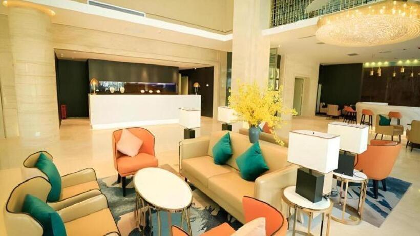 Jinjiang Metropolo Hotel Turpan Administration Center