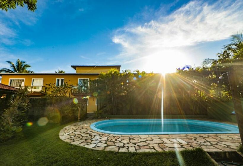 Отель Pousada Ravenalas