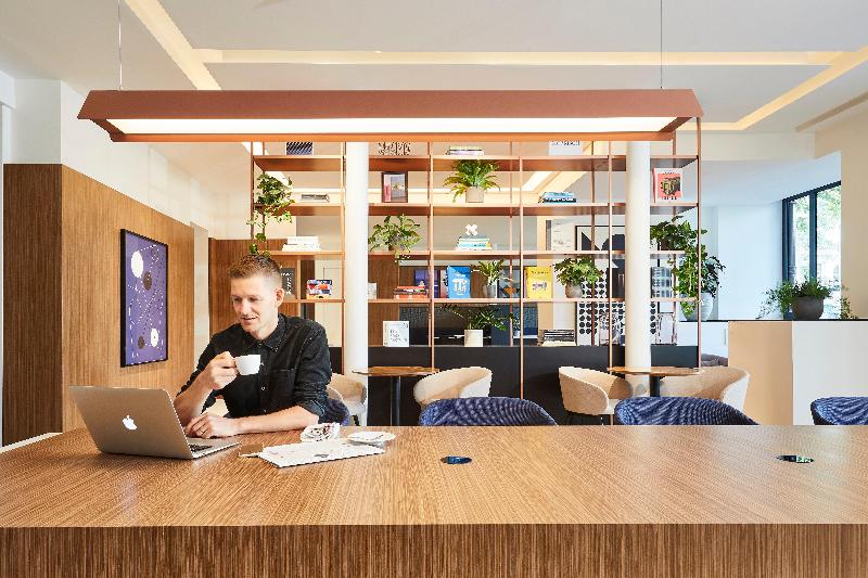 ホテル Crowne Plaza Paris République, An Ihg