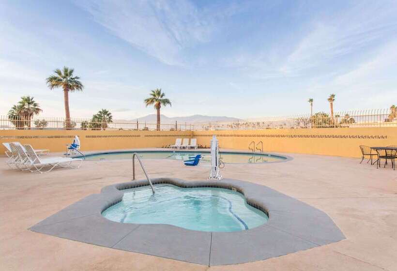 Otel Days Inn By Wyndham Indio