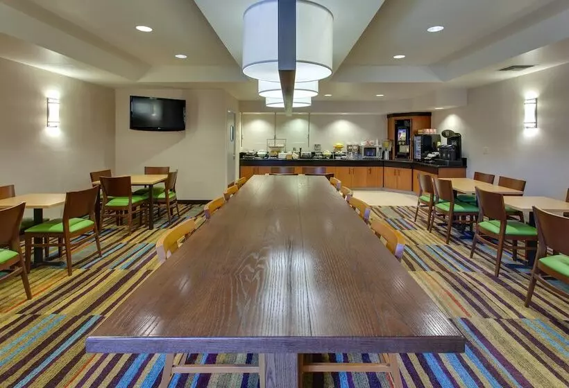 호텔 Fairfield Inn & Suites By Marriott San Francisco Airport