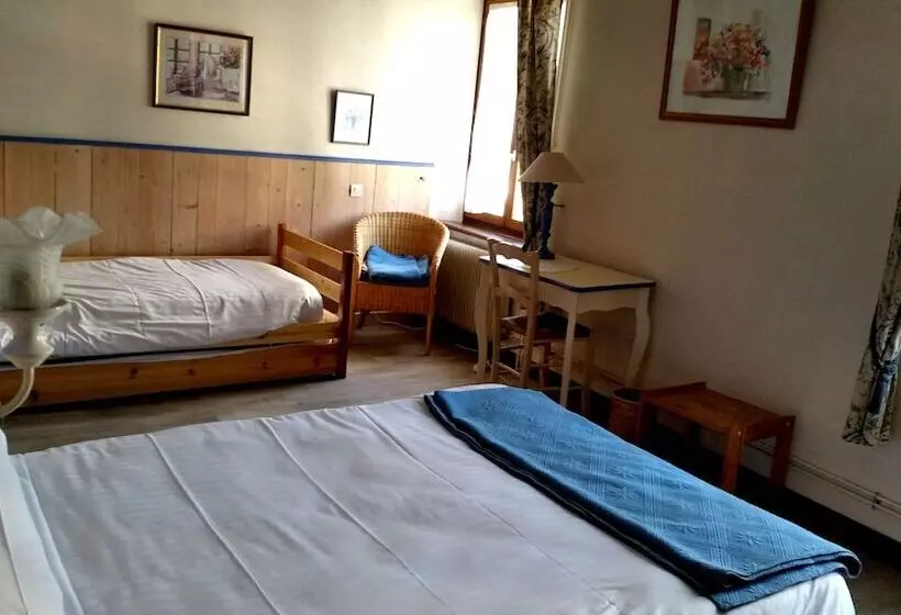 ホテル Hôtel Aux Deux Clefs