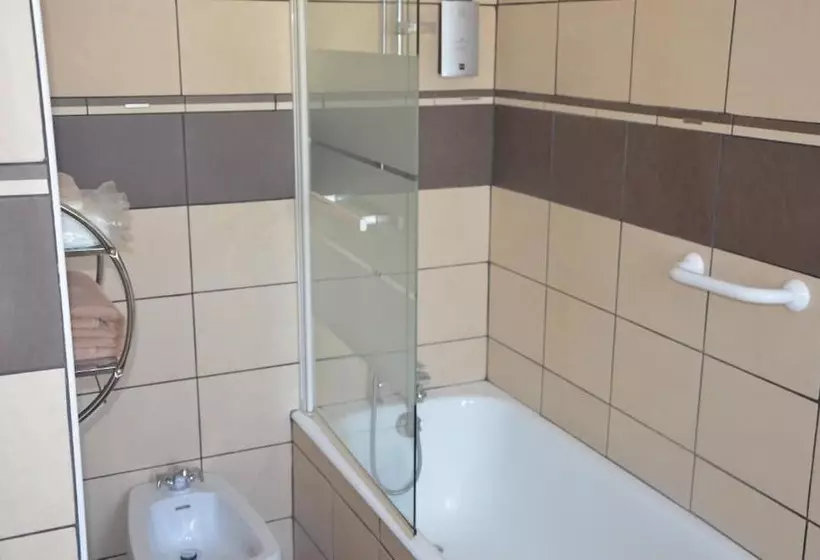 酒店 Hôtel Le Week End