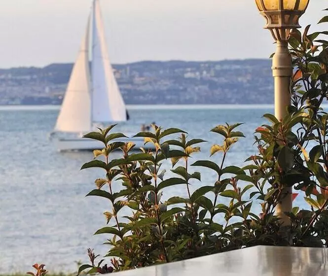 ホテル Hôtel Restaurant Le Panorama