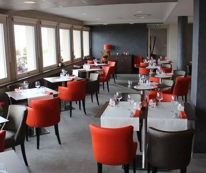 ホテル Hôtel Restaurant Le Panorama