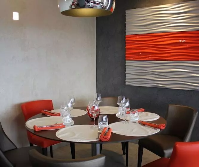 ホテル Hôtel Restaurant Le Panorama