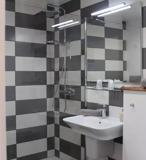 בית מלון כפרי Hypnos