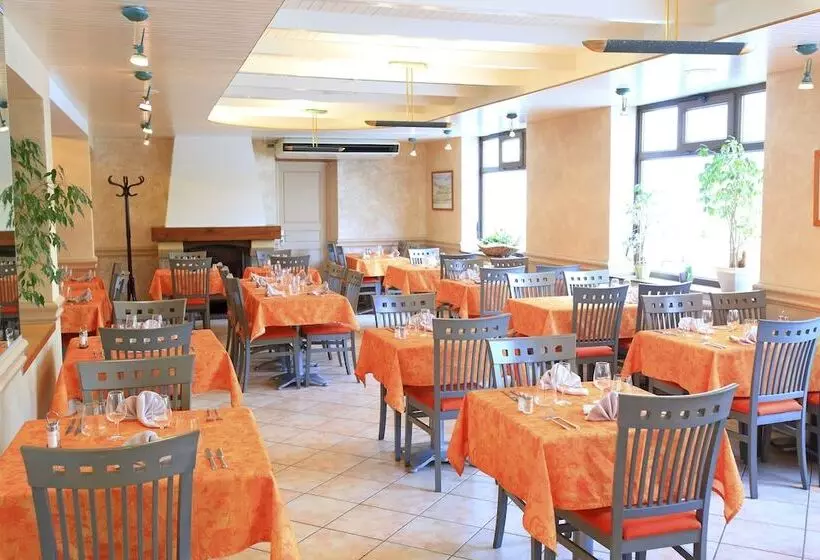 ホテル L Escale Piscine & Spa