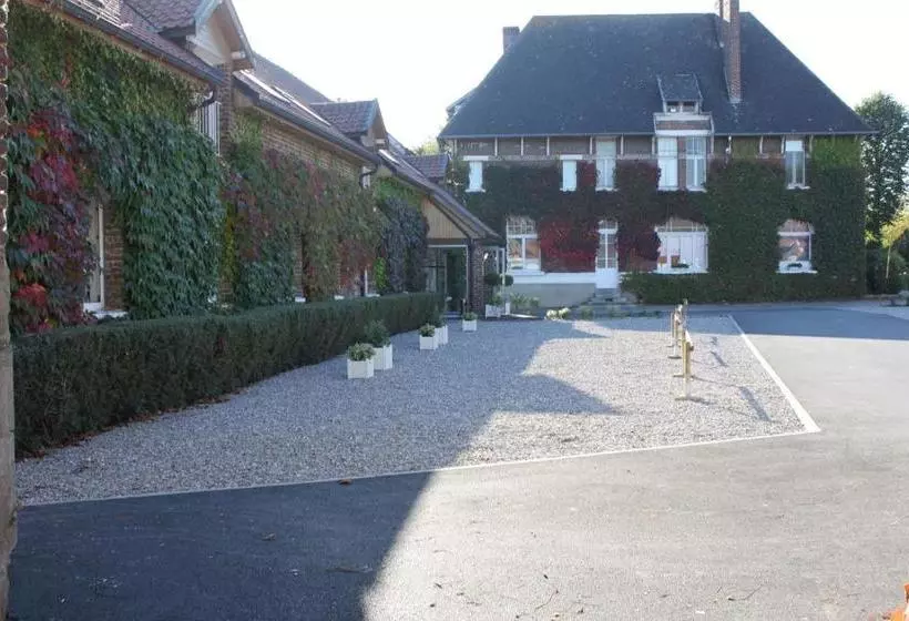 호텔 Logis Hôtel & Restaurant   Le Manoir De Gavrelle