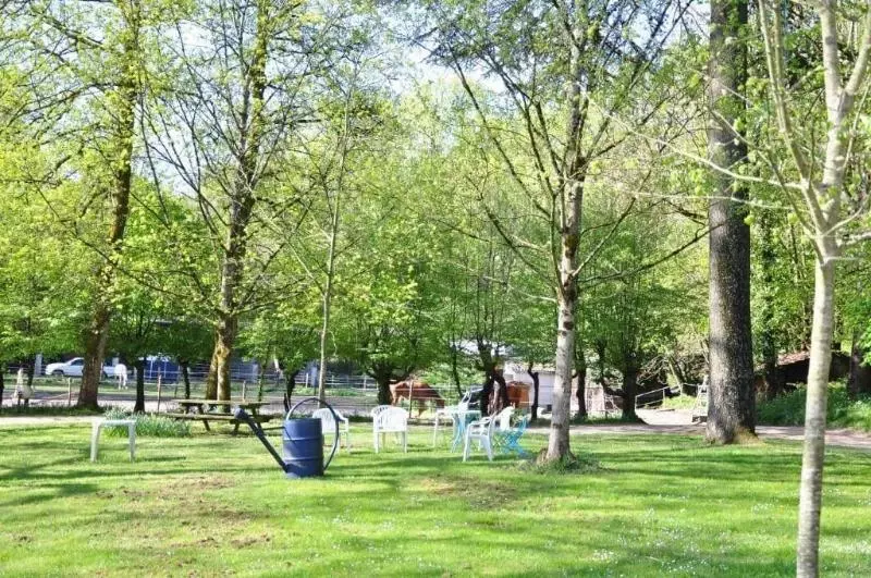 Logis   Hotel Restaurant Du Parc