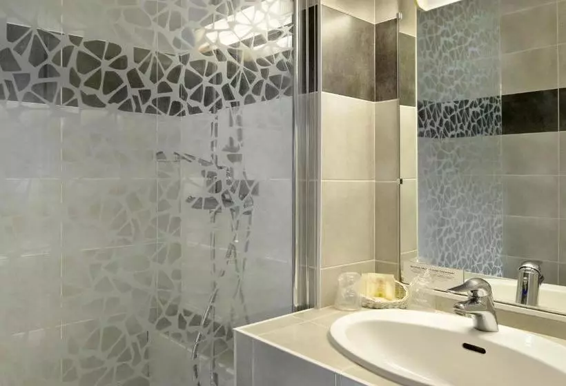 Отель Logis Hôtel Ariane