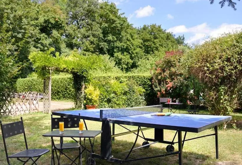 Отель Logis Hôtel Ariane