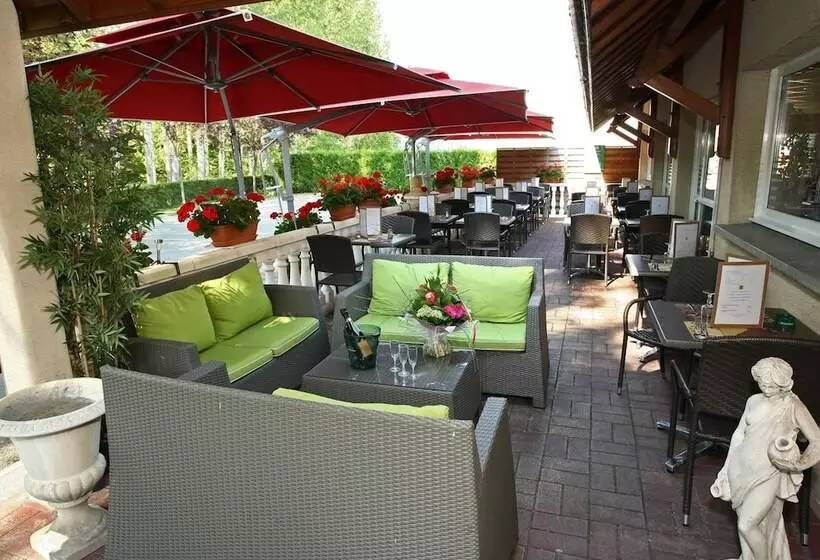 هتل Logis Bagatelle 51530 Dizy