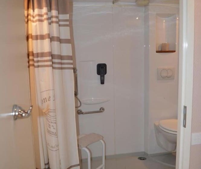 هتل Logis Bagatelle 51530 Dizy