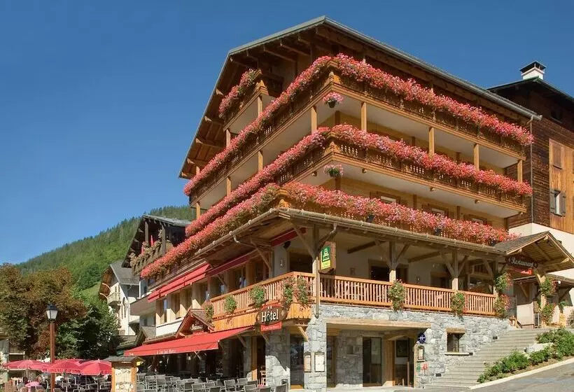 Отель Logis La Croixsaintmaurice