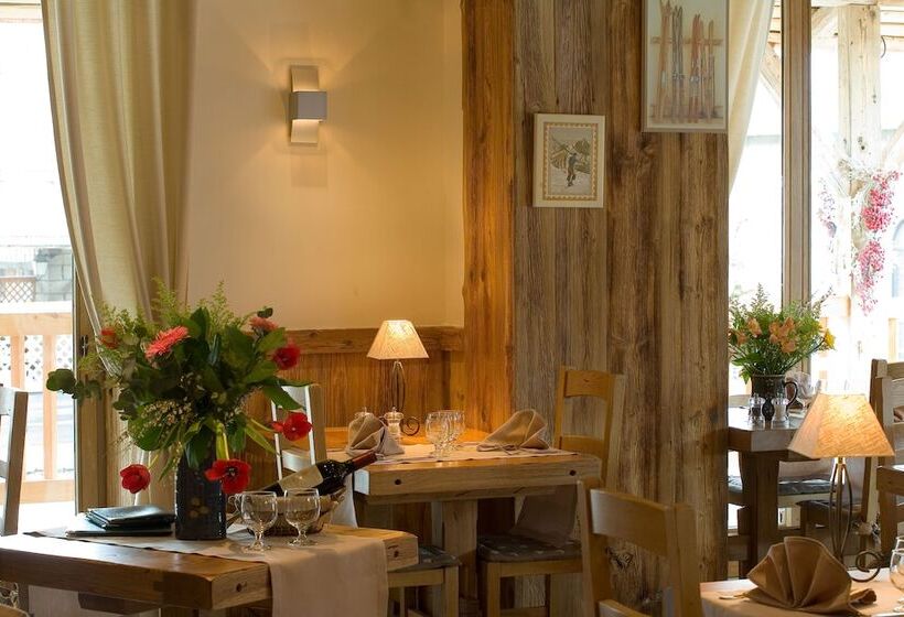 호텔 Logis La Croixsaintmaurice