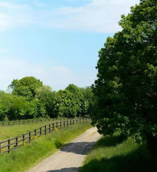 Отель Logis La Lentillere  Restaurant Cote Parc