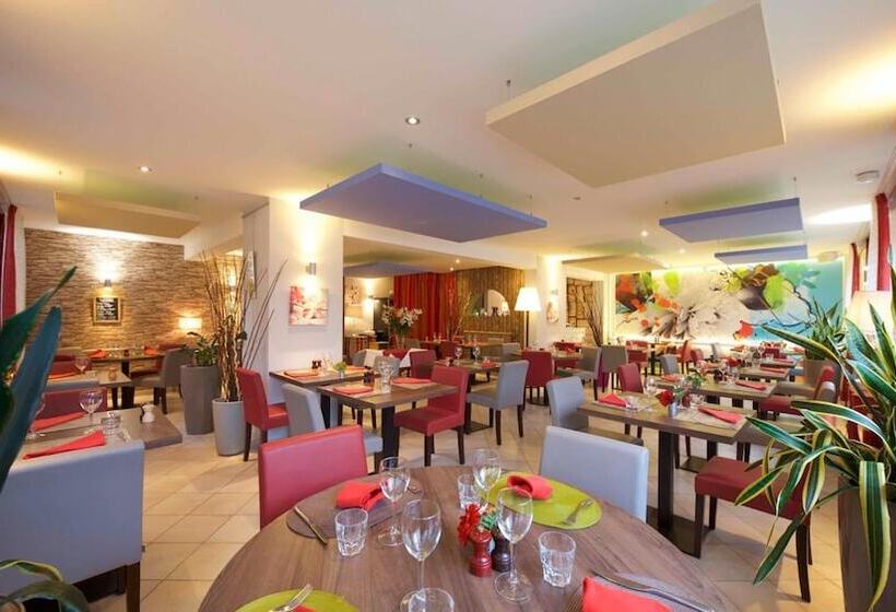 ホテル La Terrasse Fleurie, Logis, Hôtel Et Restaurant