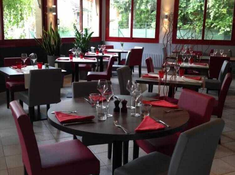 ホテル La Terrasse Fleurie, Logis, Hôtel Et Restaurant