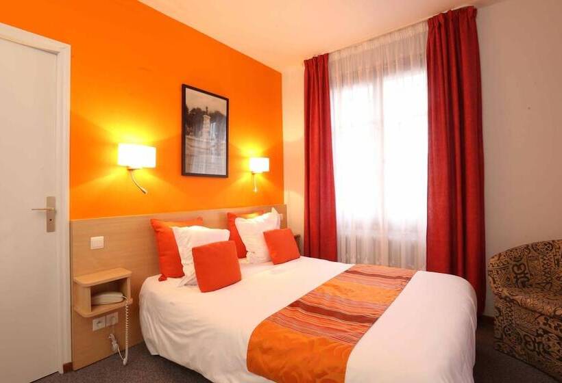 ホテル La Terrasse Fleurie, Logis, Hôtel Et Restaurant