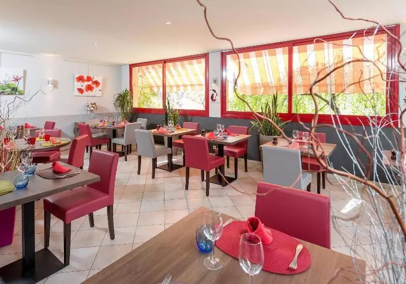 Отель La Terrasse Fleurie, Logis, Hôtel Et Restaurant