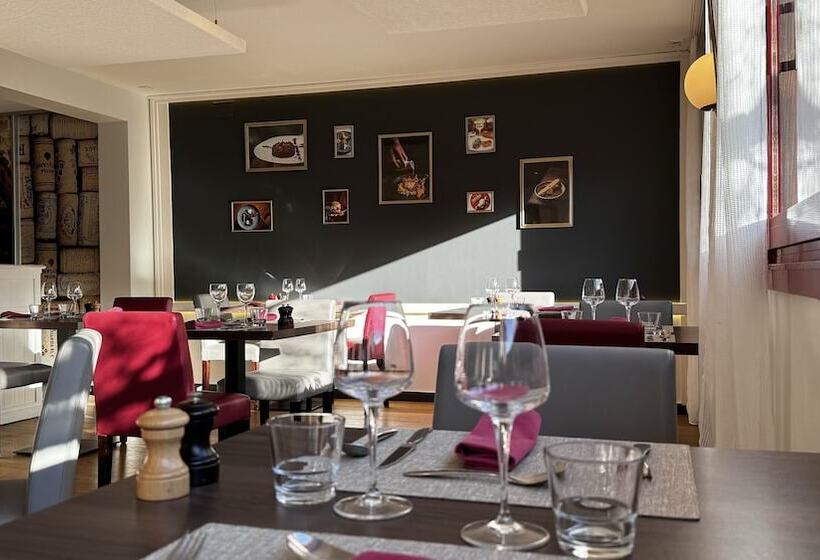 ホテル La Terrasse Fleurie, Logis, Hôtel Et Restaurant