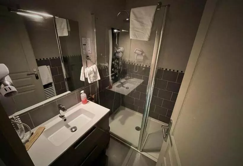 호텔 Restaurant Des Voyageurs