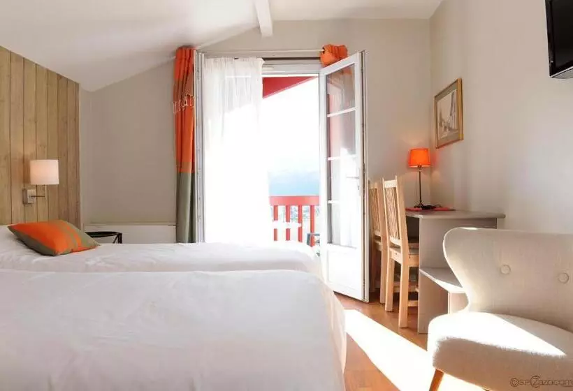 ホテル Restaurant Du Fronton