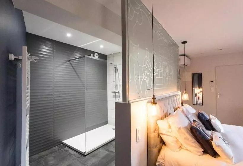 ホテル Restaurant Du Fronton